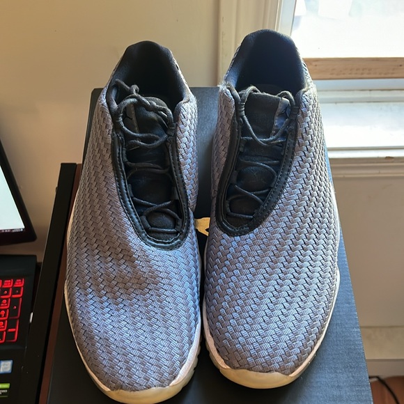 Jordan Future Low (grey) size 11 - Picture 2 of 6